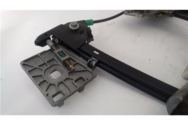 Recambio de mecanismo elevalunas delantero izquierdo para peugeot 206 cc cabrio-coupé 1.6 cc referencia OEM IAM 9221Y3  