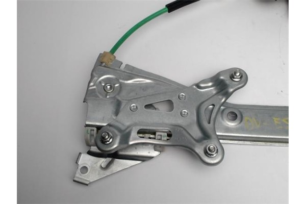 Recambio de mecanismo elevalunas delantero izquierdo para toyota corolla (e21) híbrido hybrid active referencia OEM IAM C8618510
