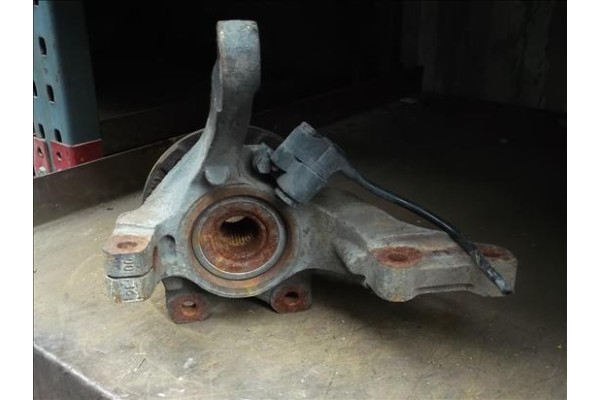 Recambio de mangueta delantero izquierda para saab 9-5 sedán (2001) 3.0 v6t referencia OEM IAM   
