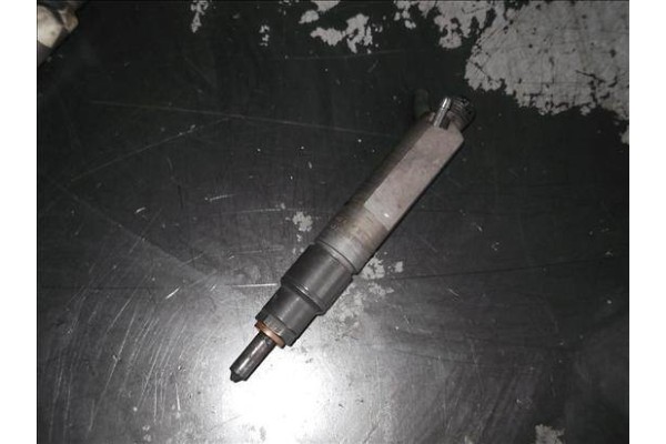Recambio de inyector para seat leon (1m1) 1.9 tdi referencia OEM IAM 028130201T 0432193747 