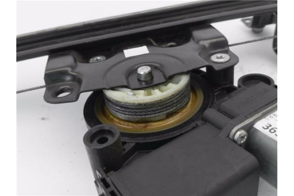 Recambio de mecanismo elevalunas delantero derecho para citroen jumper furgón 2.2 hdi 120 referencia OEM IAM 73002003  