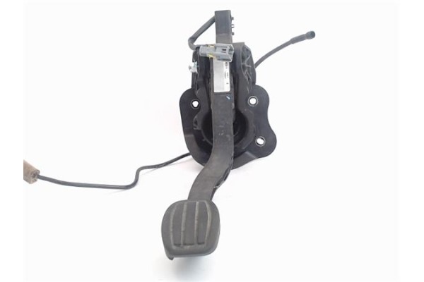 Recambio de pedal embrague para citroen jumpy furgón 2.0 club m referencia OEM IAM 9820339980  