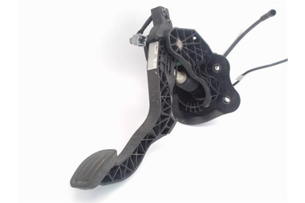 Recambio de pedal embrague para citroen jumpy furgón 2.0 club m referencia OEM IAM 9820339980  