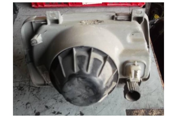 Recambio de faro delantero izquierdo para seat ibiza 1.5 i referencia OEM IAM 6K1941015L  