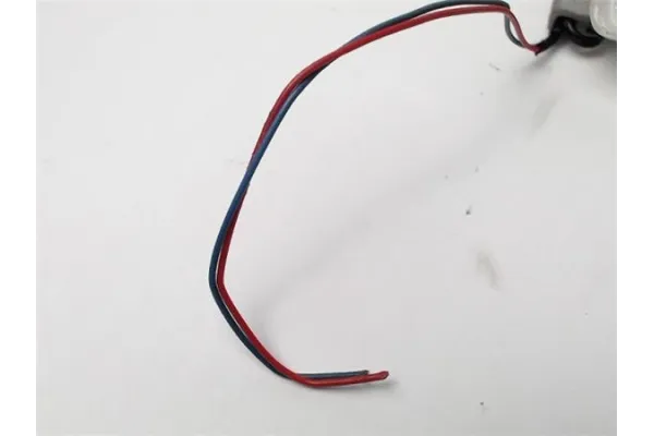 Recambio de luz delantero derecha techo para toyota corolla (e21) híbrido hybrid active referencia OEM IAM 81340F4010  
