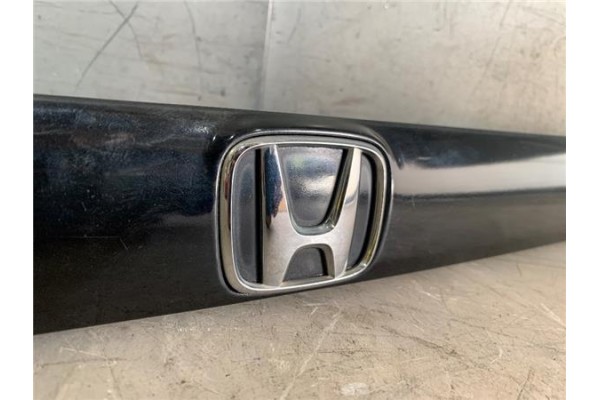 Recambio de moldura porton trasero para honda civic berlina 3 (ep) 1.6i sport referencia OEM IAM 74890S5SE010M1  