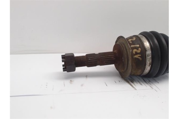 Recambio de palier delantero izquierdo para opel corsa b 1.2 i 16v referencia OEM IAM XX  