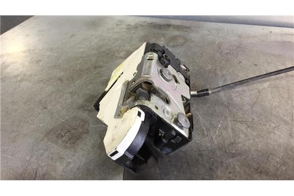 Recambio de cierre electromagnetico delantero izquierdo para peugeot 207 1.4 referencia OEM IAM 24087158  