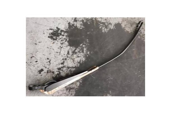 Recambio de brazo limpiaparabrisas trasero para nissan micra ii (k11)(1992) 1.0 i 16v referencia OEM IAM   