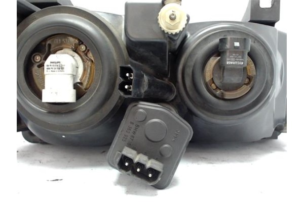 Recambio de faro delantero izquierdo para bmw serie 3 compacto (e36) referencia OEM IAM 63128353543  