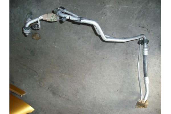 Recambio de tubos aire acondicionado para seat leon (1p1) 1.4 tsi referencia OEM IAM 1K0820741BN 1K0820743FN  Recambio de tubos aire acondicionado para seat leon (1p1) 1.4 tsi referencia OEM IAM 1K0820741BN 1K0820743FN