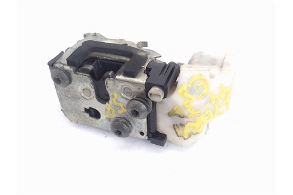 Recambio de cierre electromagnetico trasero izquierdo para lancia lybra berlina 1.8 16v (839axb1a, 839axg1a) referencia OEM IAM 
