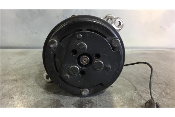 Recambio de compresor aire acond. para volkswagen polo iii (6n1) 64 1.9 d referencia OEM IAM 7176 SD7B10 