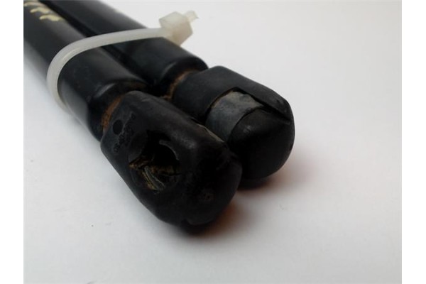 Recambio de amortiguador porton para fiat ii panda (169) 1.2 referencia OEM IAM X4261710280N  