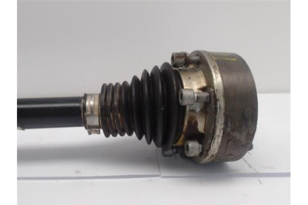 Recambio de palier delantero izquierdo para seat ibiza st (6j8) 1.2 tdi referencia OEM IAM 6R0407761A  