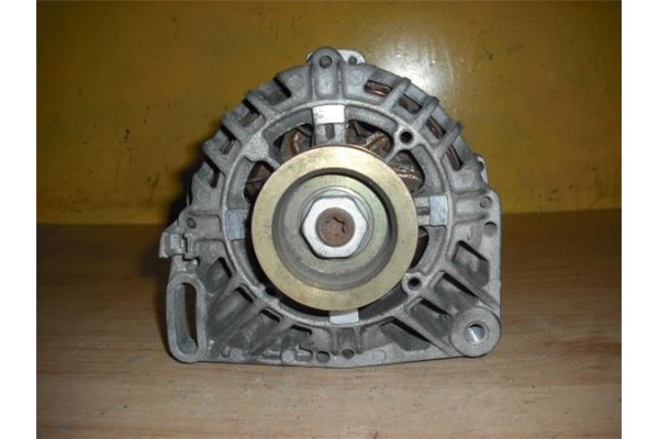 Recambio de alternador para renault twingo furgón (s06_) 1.2 (s066, s068) referencia OEM IAM 7700437090 SG9B035 2542422C 