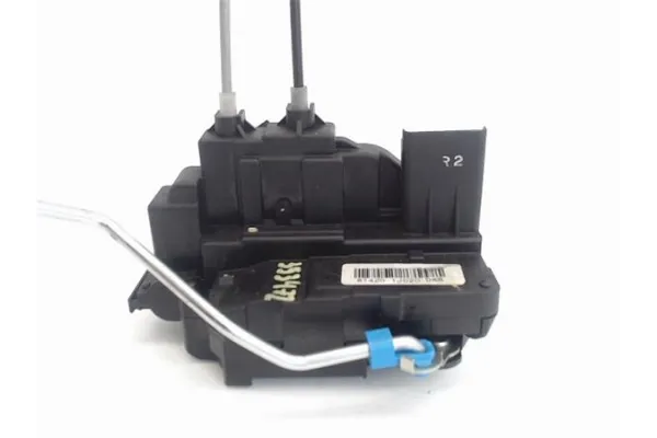 Recambio de cierre electromagnetico trasero derecho para hyundai i20 (pb) 1.2 referencia OEM IAM 814201j020  