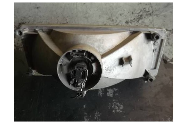 Recambio de faro delantero izquierdo para citroen bx berlina 1.8 trd turbo referencia OEM IAM 95587066  