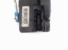 Recambio de cierre electromagnetico trasero derecho para hyundai i20 (pb) 1.2 referencia OEM IAM 814201j020  