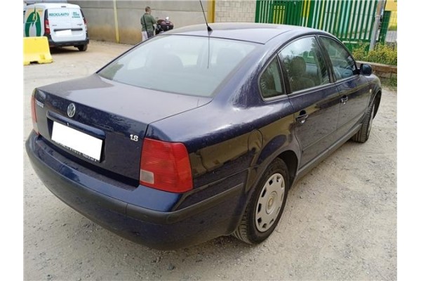 volkswagen passat berlina (3b2) del año 1999