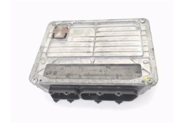 Recambio de centralita para volkswagen golf iv berlina (1j1) 1.6 referencia OEM IAM 06A906019AK 5WP441704  Recambio de centralita para volkswagen golf iv berlina (1j1) 1.6 referencia OEM IAM 06A906019AK 5WP441704