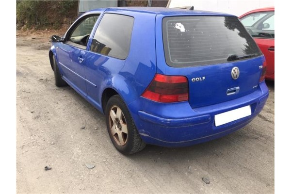 volkswagen golf iv berlina (1j1)(1997) del año 