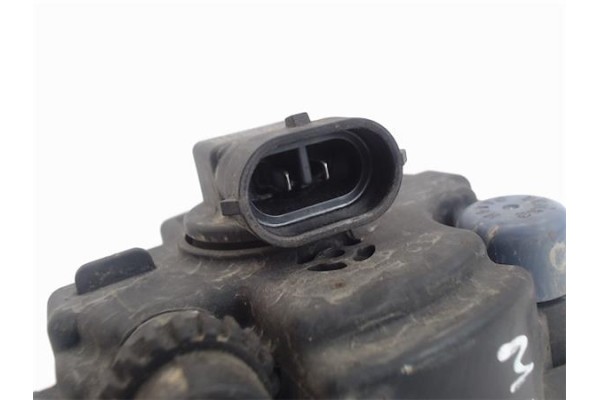 Recambio de faro antiniebla derecho para renault megane ii berlina 3p referencia OEM IAM 8200074008 89210094 2N1115201AB , FORD 