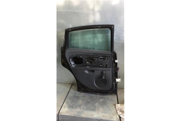 Recambio de puerta trasero izquierda para seat leon (1p1) 1.4 tsi referencia OEM IAM 1P0833055  