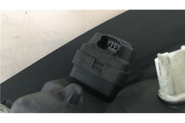 Recambio de faro delantero dcho para citroen xsara picasso 1.6 referencia OEM IAM 6205W0 2742364 6204W0 , CITROËN | 95169822 , C