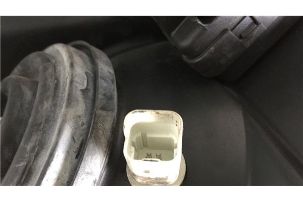 Recambio de faro delantero izquierdo para citroen xsara picasso 1.6 referencia OEM IAM 6204W0 2741364 6205W0 , CITROËN