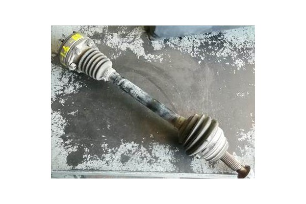 Recambio de palier delantero izquierdo para volkswagen polo iii (6n1) 75 1.6 referencia OEM IAM JZW407449EX  