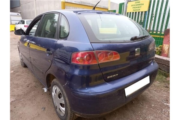 seat ibiza (6l1) del año 2002