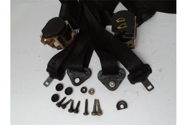 Recambio de juego cinturones delantero para renault twingo ii 1.2 (c063, c064) referencia OEM IAM   