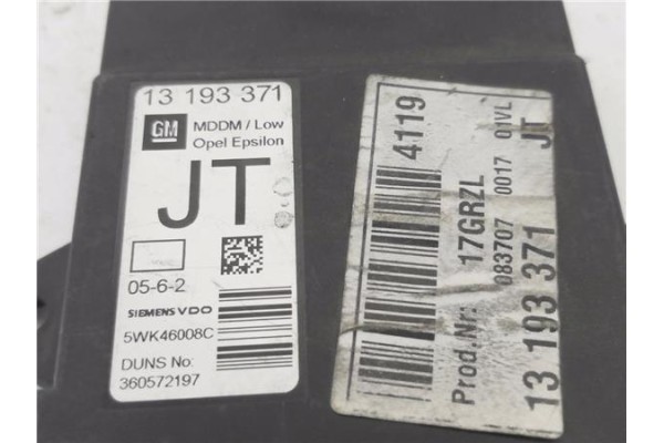 Recambio de centralita para opel vectra c berlina 1.9 cdti referencia OEM IAM 13193371 5WK46008C 