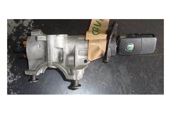 Recambio de clausor para skoda octavia berlina (1u2)(1997) 1.9 tdi referencia OEM IAM   
