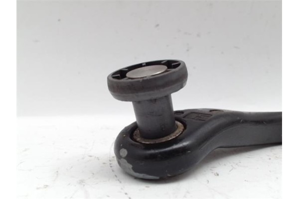 Recambio de bisagra sup. puerta trasero derecha para citroen jumpy 2.0 chapa confort 900kg referencia OEM IAM   