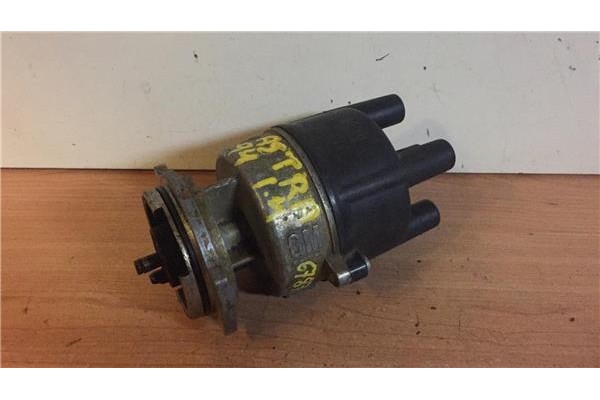 Recambio de delco para opel astra f berlina 1.4 referencia OEM IAM 90389052 42534A4591 