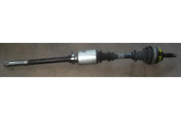 Recambio de palier delantero derecho para peugeot 205 berlina (1983) 1.1 referencia OEM IAM   