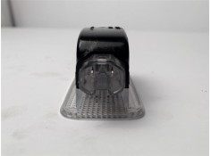 Recambio de luz trasero derecha techo para toyota corolla (e21) híbrido hybrid active referencia OEM IAM 8133002060  