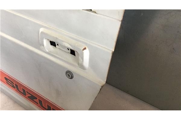 Recambio de puerta delantero izquierda para suzuki sj 410 1.0 (sj410) referencia OEM IAM 6800280023  
