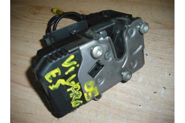 Recambio de cierre electromagnetico delantero izquierdo para opel vivaro (2001) 2.5 dti referencia OEM IAM   