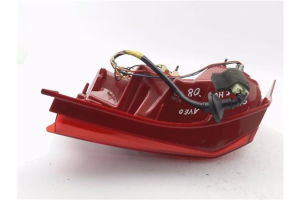 Recambio de piloto trasero derecho para chevrolet aveo berlina 1.2 ls referencia OEM IAM E132707  
