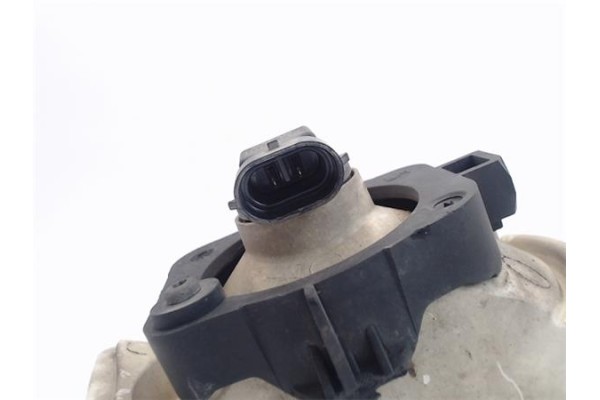 Recambio de alternador para dacia sandero i 1.6 ambiance referencia OEM IAM 8200667605  