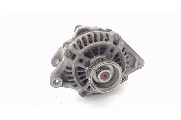 Recambio de alternador para dacia sandero i 1.6 ambiance referencia OEM IAM 8200667605  