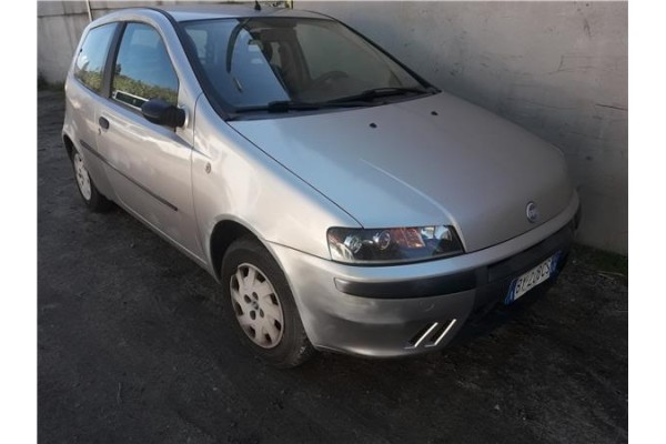 fiat i punto (176) berlina del año 2001