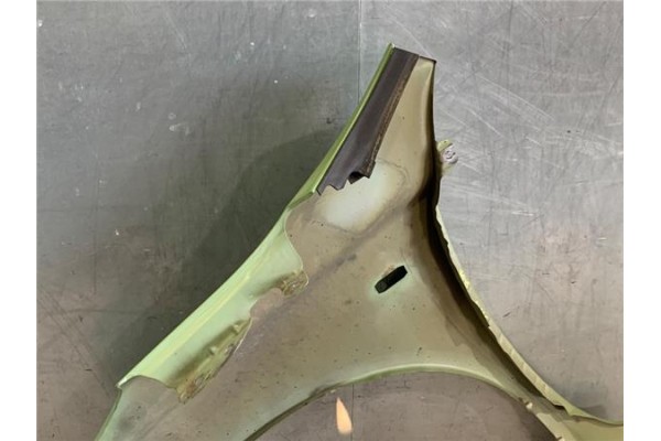 Recambio de aleta delantero derecha para nissan micra (k12e) 1.5 dci referencia OEM IAM 63100AX630  