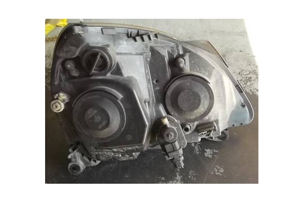 Recambio de faro delantero izquierdo para renault clio ii fase i (b/cb0) 1.5 dci (b/cb07) referencia OEM IAM   