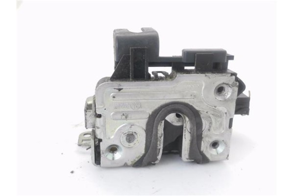 Recambio de cierre electromagnetico delantero derecho para dacia sandero i 1.6 ambiance referencia OEM IAM 8200735224  
