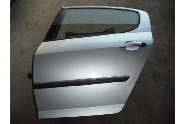 Recambio de puerta trasero izquierda para peugeot 407 2.0 hdi 135 referencia OEM IAM 9006H5  
