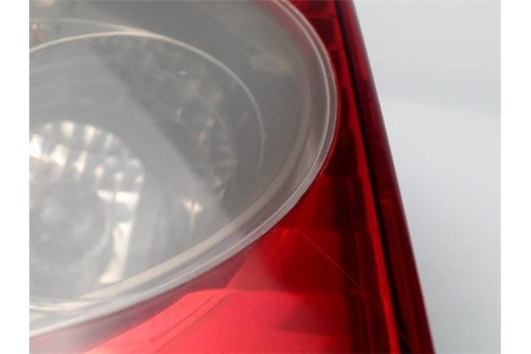 Recambio de piloto trasero izquierdo para renault laguna ii grandtour (kg0) 1.9 dci (kg0g) referencia OEM IAM 8200002471 2347 